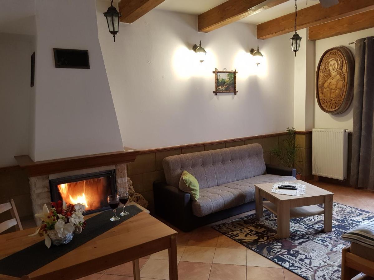 Ubytovanie Pod Hradom Sklené Teplice Buitenkant foto