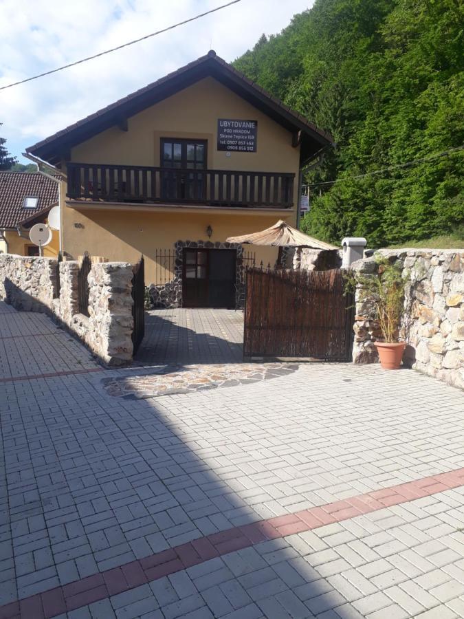 Ubytovanie Pod Hradom Sklené Teplice Buitenkant foto